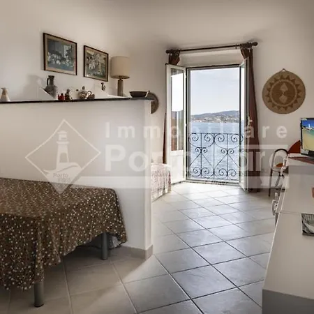 9 Faro - Porto Faro Finestra Su Un Mare D'amare *